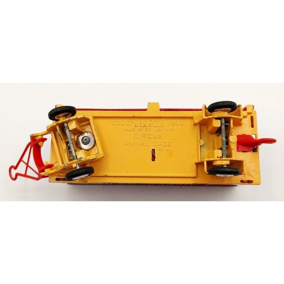 Corgi Major #1123 Chipperfields Circus Animal Cage w/4 Animals - Picture 8 of 14